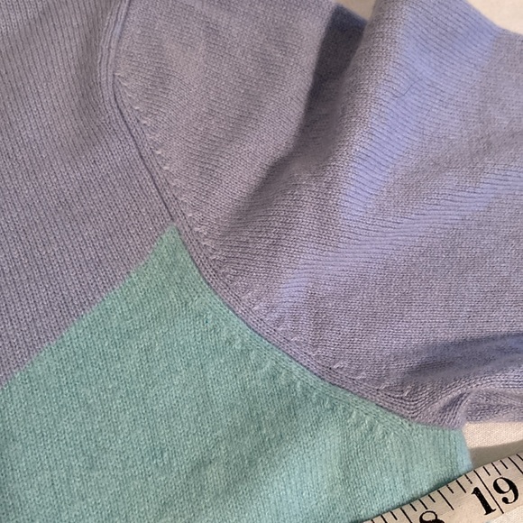 Talbots pure cashmere cowl neck colorblock sweater L - Picture 10 of 13